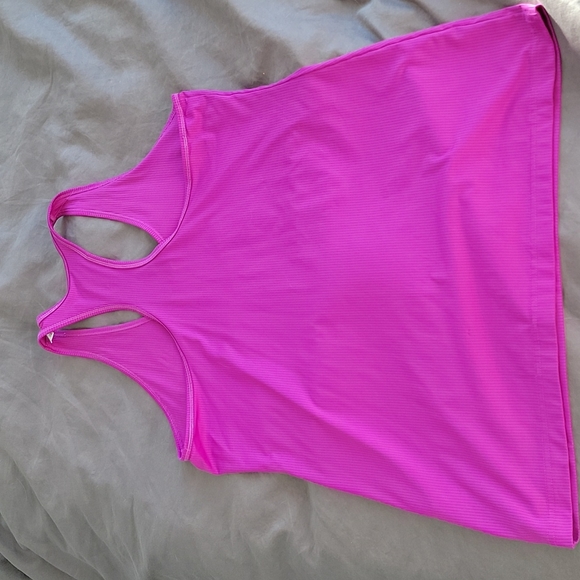 NWOT Adidas workout tank - Picture 2 of 5